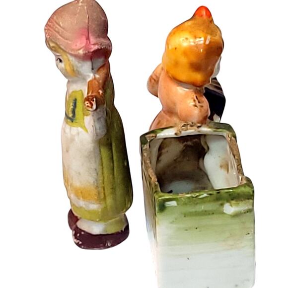 1940s Vintage Made in Occupied Japan Girl w/Accordion Planter +Dutch Girl w/Pail - Picture 8 of 10